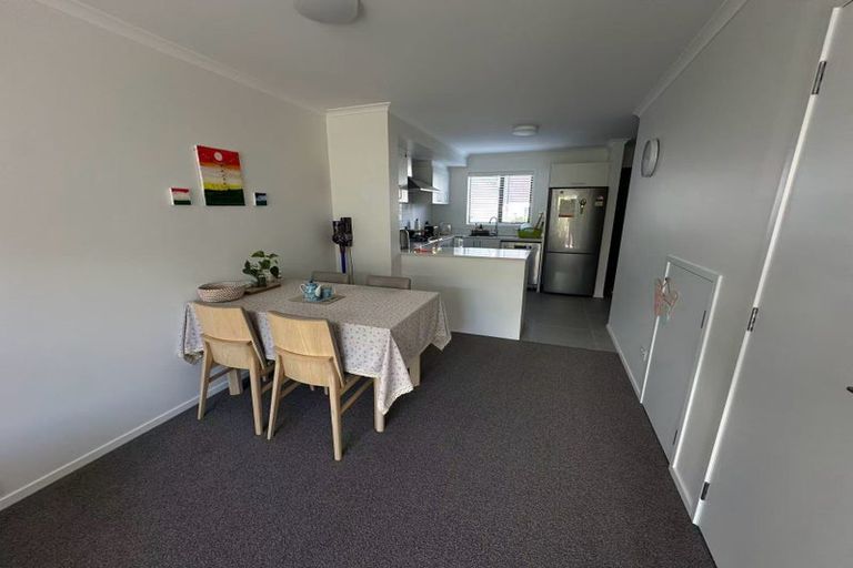 Photo of property in 55 Manarini Road, Westgate, Auckland, 0614