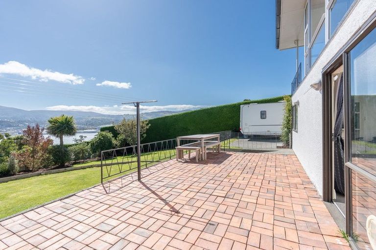Photo of property in 103 Larnach Road, Vauxhall, Dunedin, 9013