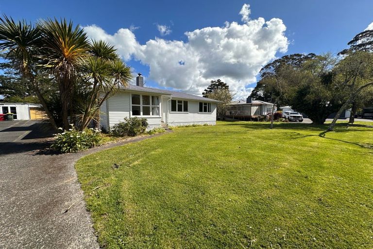Photo of property in 280 Riverhead Road, Riverhead, Kumeu, 0892