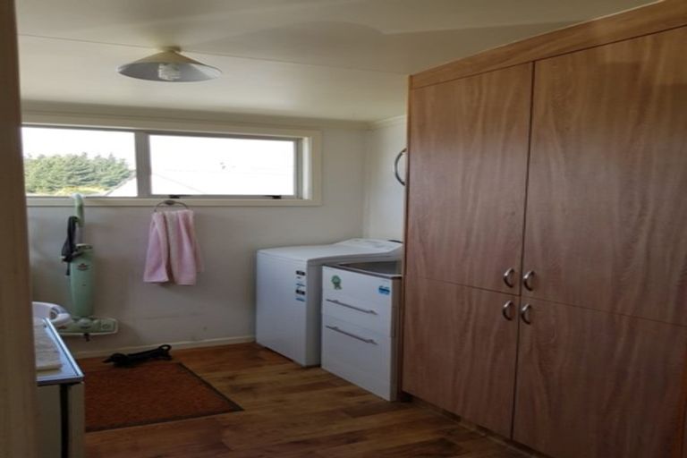 Photo of property in 2 Anderson Street, Stirling, 9231