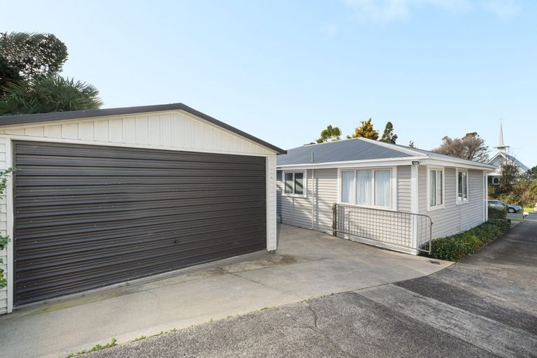 Photo of property in 17 Boucher Avenue, Te Puke, 3119