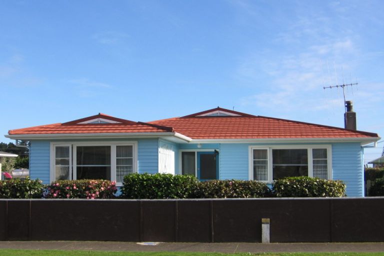 Photo of property in 14 Armagh Street, Levin, 5510