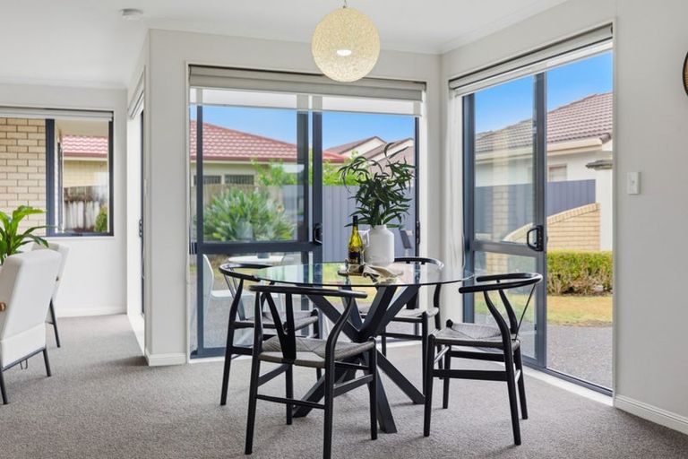 Photo of property in 2 Beachwater Drive, Papamoa Beach, Papamoa, 3118