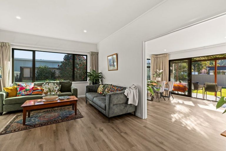 Photo of property in 27 Logan Avenue, Marewa, Napier, 4110