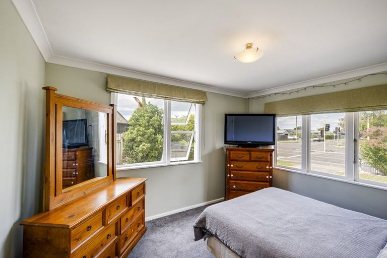 Photo of property in 289 Kennedy Road, Onekawa, Napier, 4110