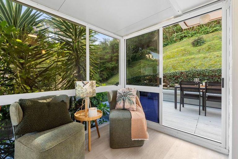 Photo of property in 1/29 King Richard Place, Browns Bay, Auckland, 0630