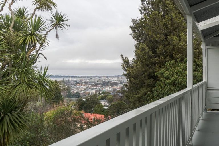 Photo of property in 100 Gladstone Road, Dalmore, Dunedin, 9010