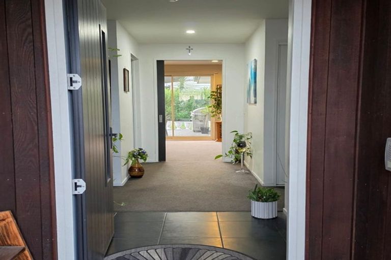 Photo of property in 1 Graycliffe Street, Halswell, Christchurch, 8025