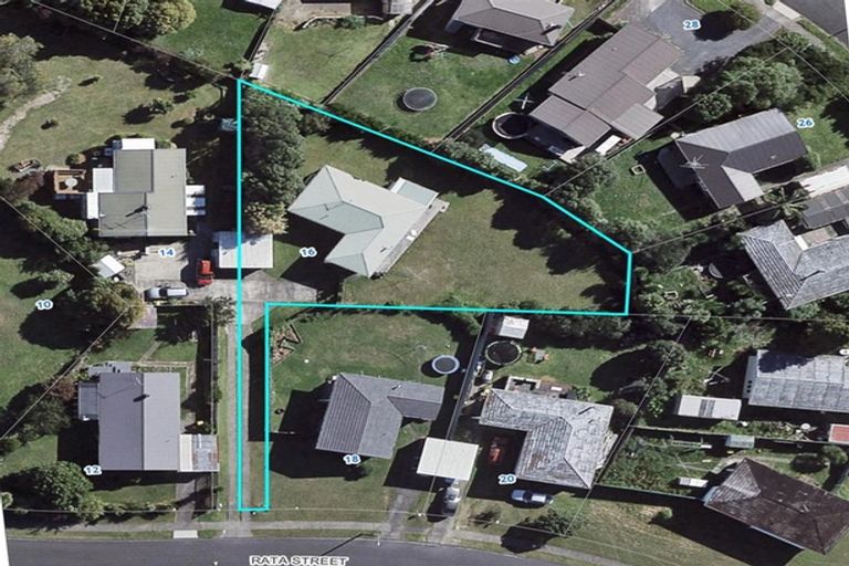 Photo of property in 16 Rata Street, Waiuku, 2123