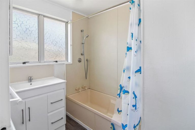 Photo of property in 79 Peacockes Road, Fitzroy, Hamilton, 3206