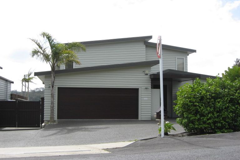 Photo of property in 82 The Terrace, Herald Island, Auckland, 0618