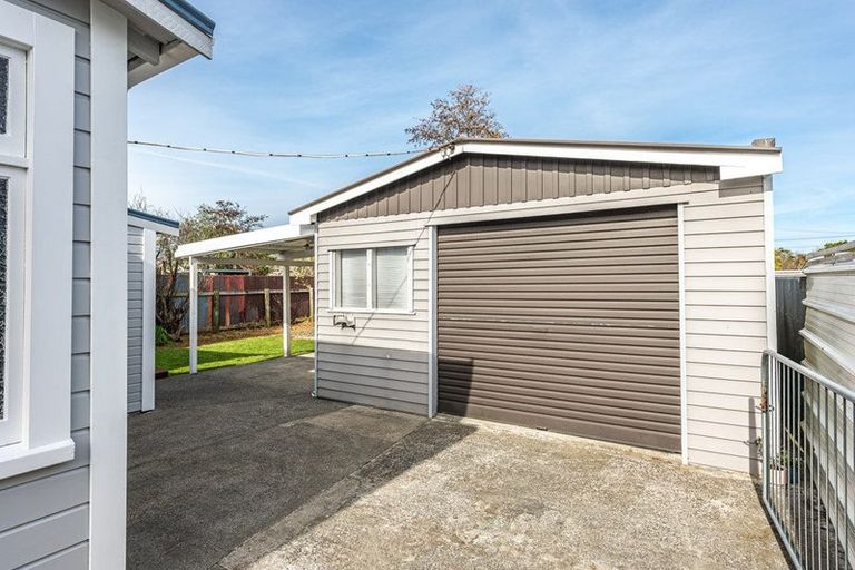 Photo of property in 24 Stark Street, Durie Hill, Whanganui, 4500