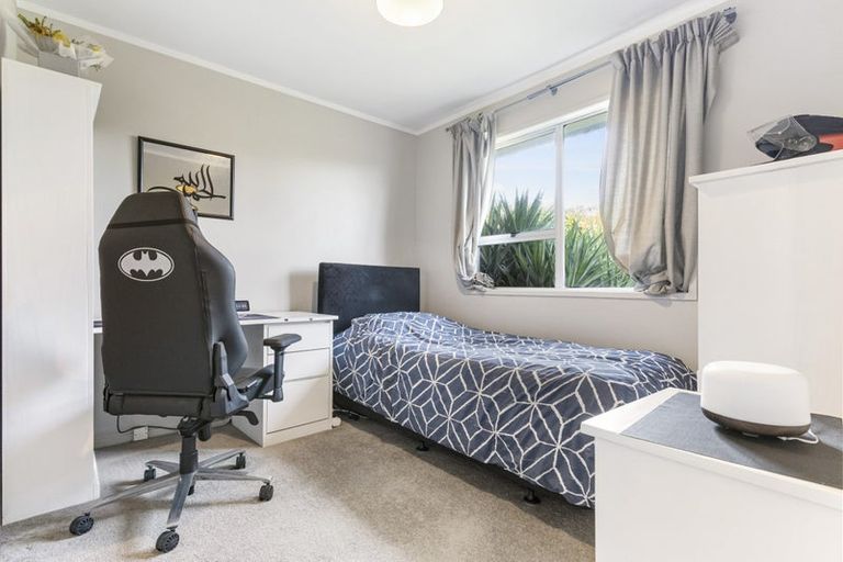 Photo of property in 36 Verbena Road, Birkdale, Auckland, 0626