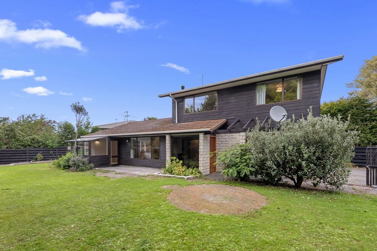 Photo of property in 44a Halswell Junction Road, Halswell, Christchurch, 8025