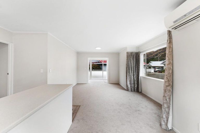 Photo of property in Frankton Court, 32 Mcbride Street, Frankton, Queenstown, 9300