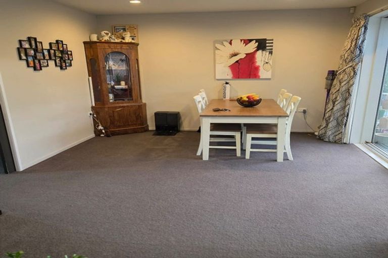 Photo of property in 1 Graycliffe Street, Halswell, Christchurch, 8025