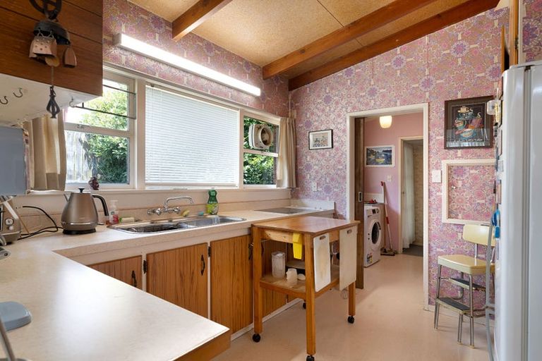 Photo of property in 80 Bruce Road, Glenfield, Auckland, 0629