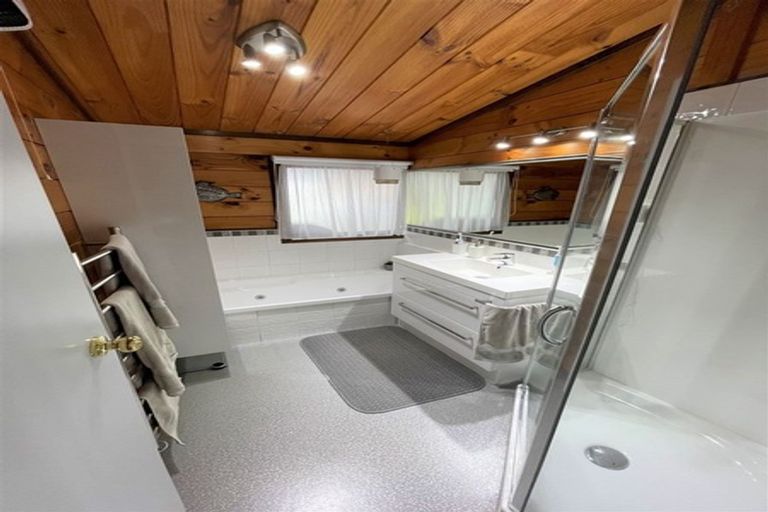 Photo of property in 22 Waianiwa Place, Tokoroa, 3420