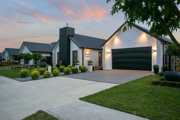 Photo of property in 33 William Paul Street, Cambridge, 3434