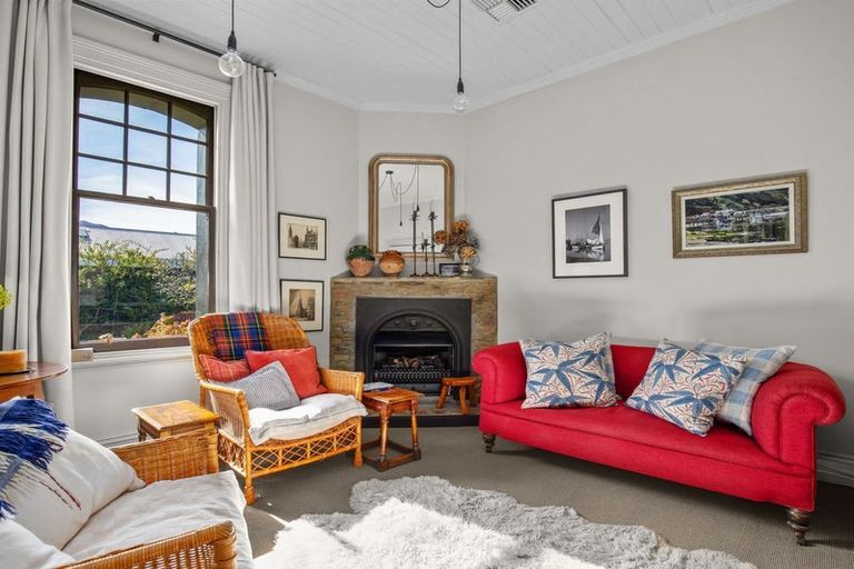 Photo of property in 9 Blyth Street, Clyde, 9330