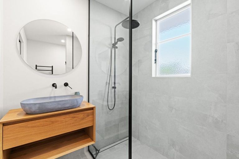 Photo of property in 12 Nimon Street, Havelock North, 4130