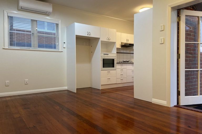 Photo of property in 142 Landscape Road, Mount Eden, Auckland, 1024