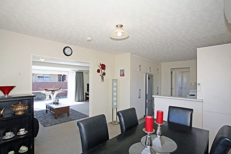 Photo of property in 4 Karnak Crescent, Russley, Christchurch, 8042