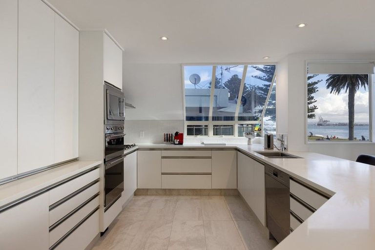 Photo of property in 2/28 The Mall, Mount Maunganui, 3116