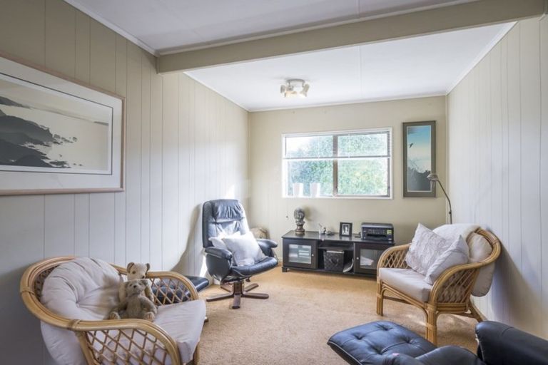 Photo of property in 55 Belvedere Avenue, Waikanae, 5036