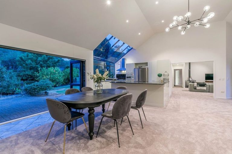 Photo of property in 211 Pine Valley Road, Dairy Flat, Silverdale, 0992