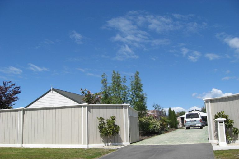 Photo of property in 14 Manahi Place, Woodend, 7610