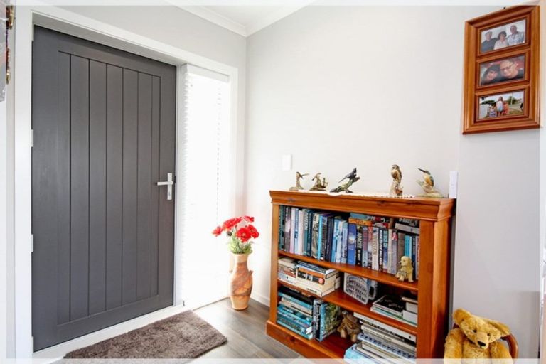 Photo of property in 26 Forbes Road, Foxton Beach, Foxton, 4815