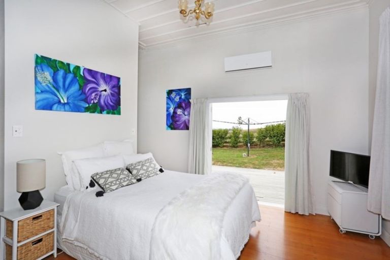 Photo of property in 521 Clevedon Kawakawa Road, Clevedon, 2585