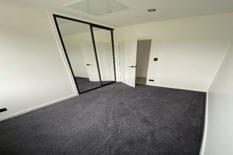 Photo of property in 17 Endurance Rise, Orewa, 0931