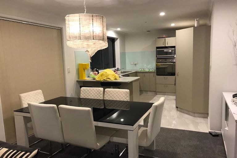 Photo of property in 4 Nobleman Place, Hamilton East, Hamilton, 3216