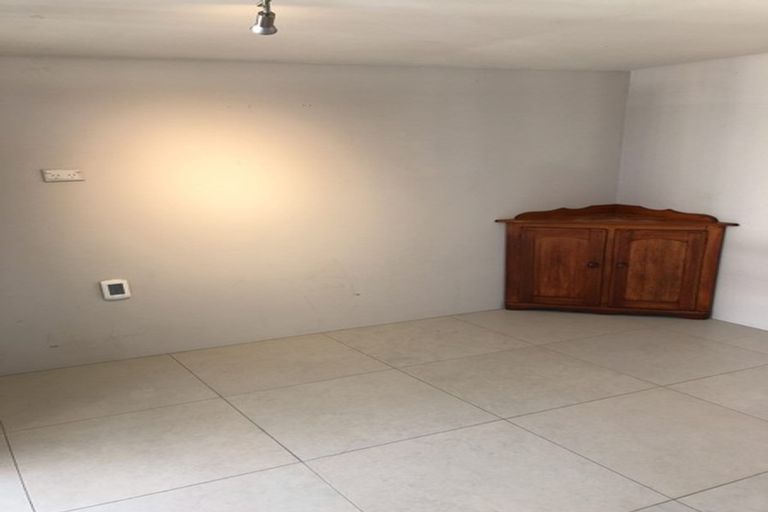 Photo of property in 25 Antrim Crescent, Otara, Auckland, 2023