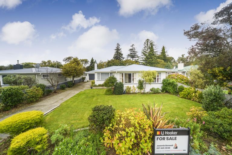 Photo of property in 7 Ruha Street, West End, Palmerston North, 4412
