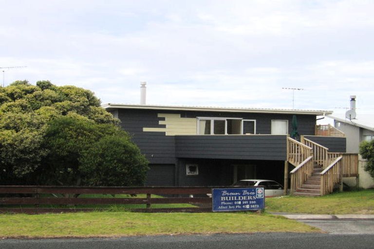 Photo of property in 6 Darroch Slope, Omaha, 0986