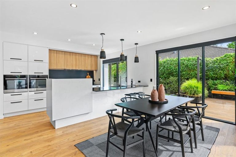 Photo of property in 20 Barlow Street, Ilam, Christchurch, 8041