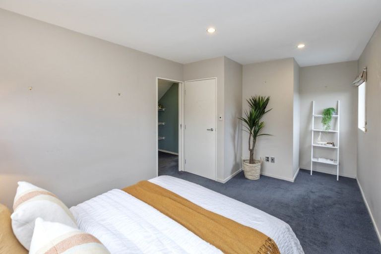 Photo of property in 71a Wairakei Road, Bryndwr, Christchurch, 8052