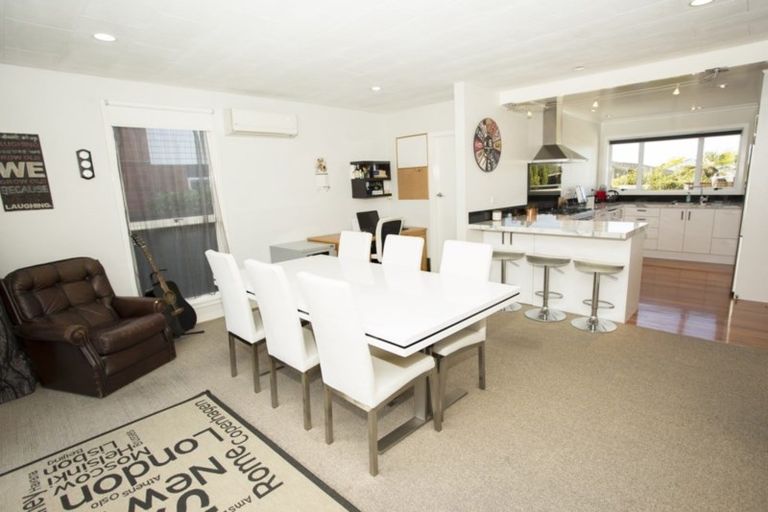 Photo of property in 5 Osborn Grove, Allenton, Ashburton, 7700