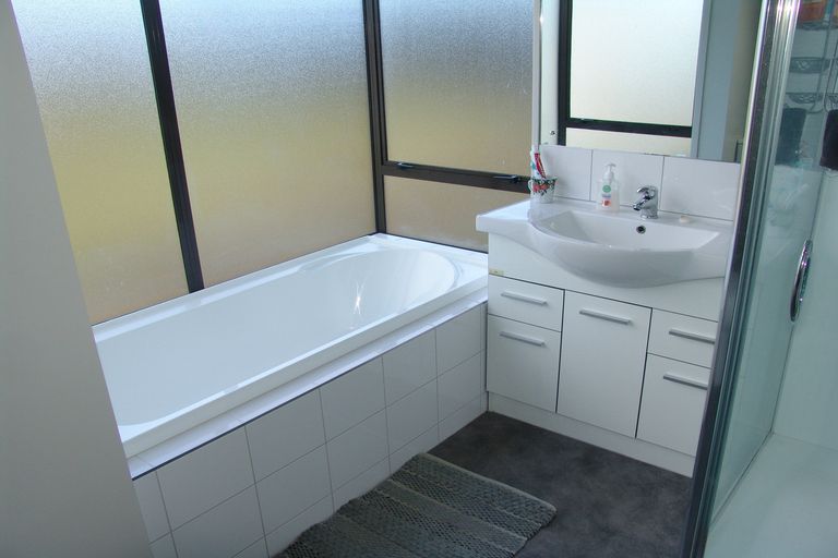 Photo of property in 329 Saint Marys Avenue, Te Awamutu, 3800