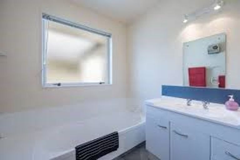 Photo of property in 10 Pepper Tree Way, The Wood, Nelson, 7010