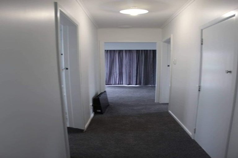 Photo of property in 18 Pencarrow Crescent, Wainuiomata, Lower Hutt, 5014