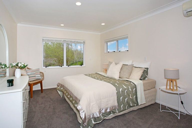 Photo of property in 225 Laing Road, Karaka, Papakura, 2580