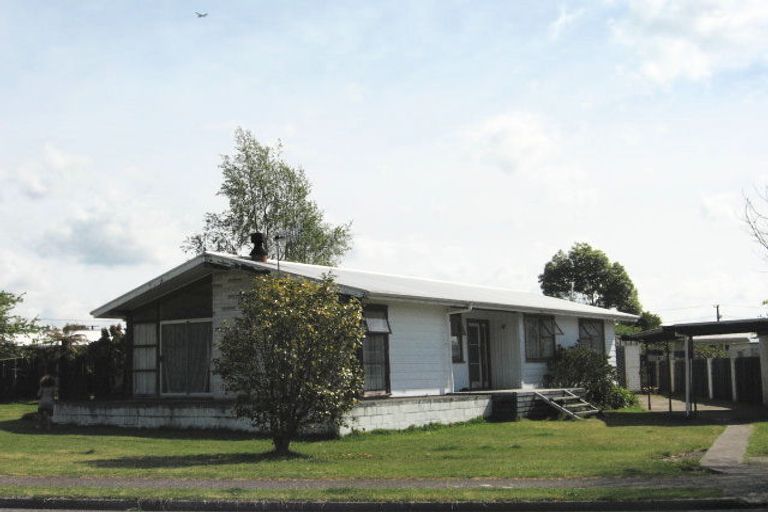 Photo of property in 14 Mcintyre Avenue, Fenton Park, Rotorua, 3010