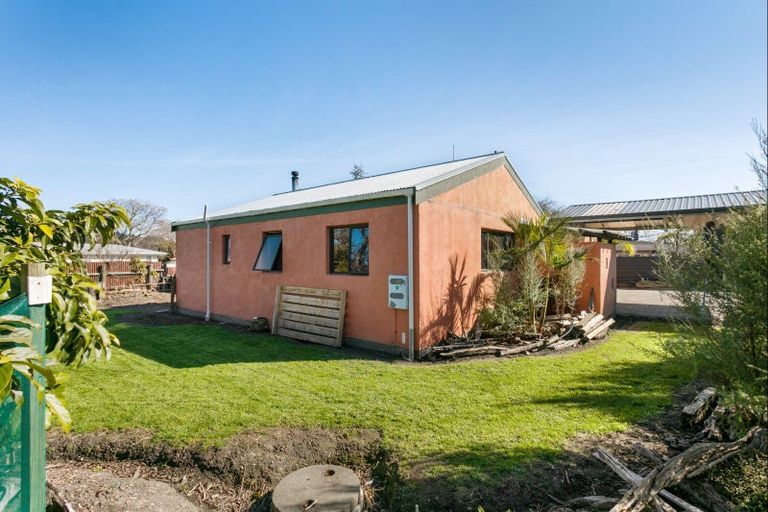 Photo of property in 71 Owen Road, Outer Kaiti, Gisborne, 4010