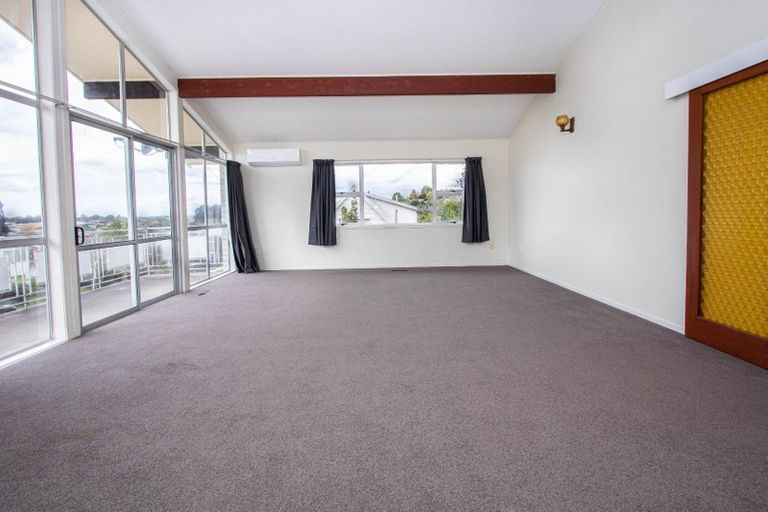 Photo of property in 25 Amanda Avenue, Dinsdale, Hamilton, 3204