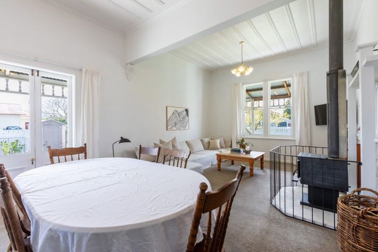 Photo of property in 8 York Street, Dannevirke, 4930