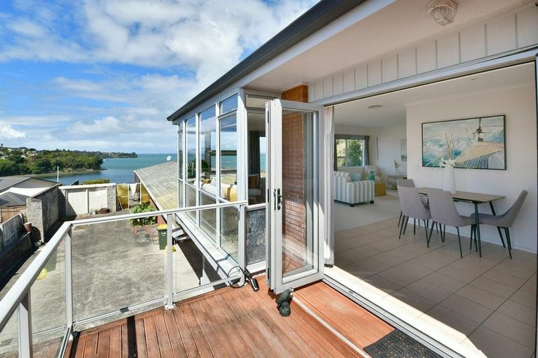 Photo of property in 1017 Whangaparaoa Road, Tindalls Beach, Whangaparaoa, 0930
